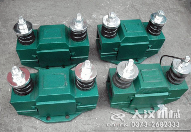 CZ电磁仓壁振动器